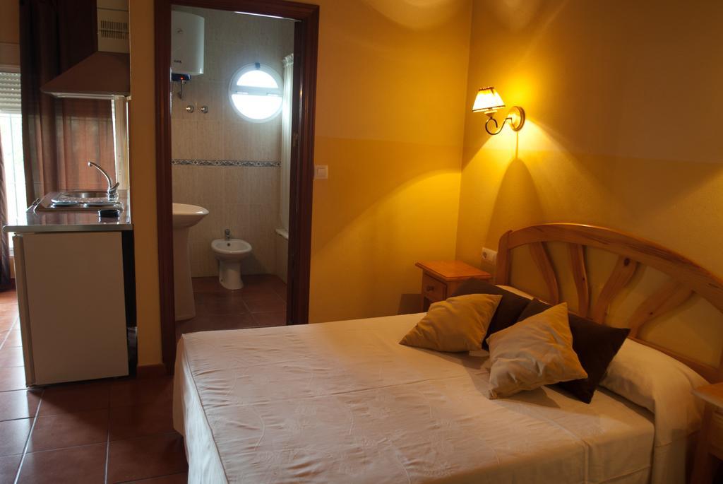 Aparthotel Las Palomas ラ・プエブラ・デ・ロス・インファンテス エクステリア 写真